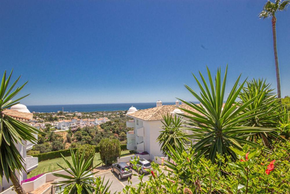 Wonderful 2 Bed Apartment With Stunning Sea Views Sitio de Calahonda 外观 照片