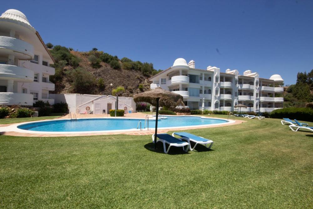 Wonderful 2 Bed Apartment With Stunning Sea Views Sitio de Calahonda 外观 照片