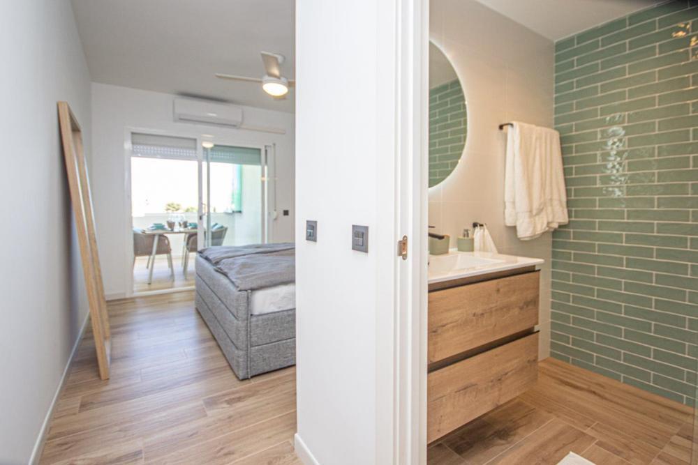 Wonderful 2 Bed Apartment With Stunning Sea Views Sitio de Calahonda 外观 照片