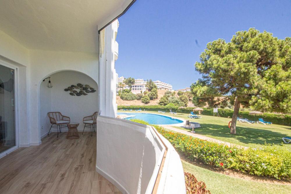 Wonderful 2 Bed Apartment With Stunning Sea Views Sitio de Calahonda 外观 照片